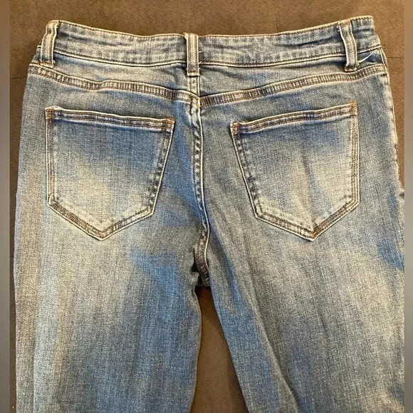 Who What Wear Jeans Embroidered Capri Crop Jeans Women’s 4 Medium Wash Vintage - Picture 9 of 13